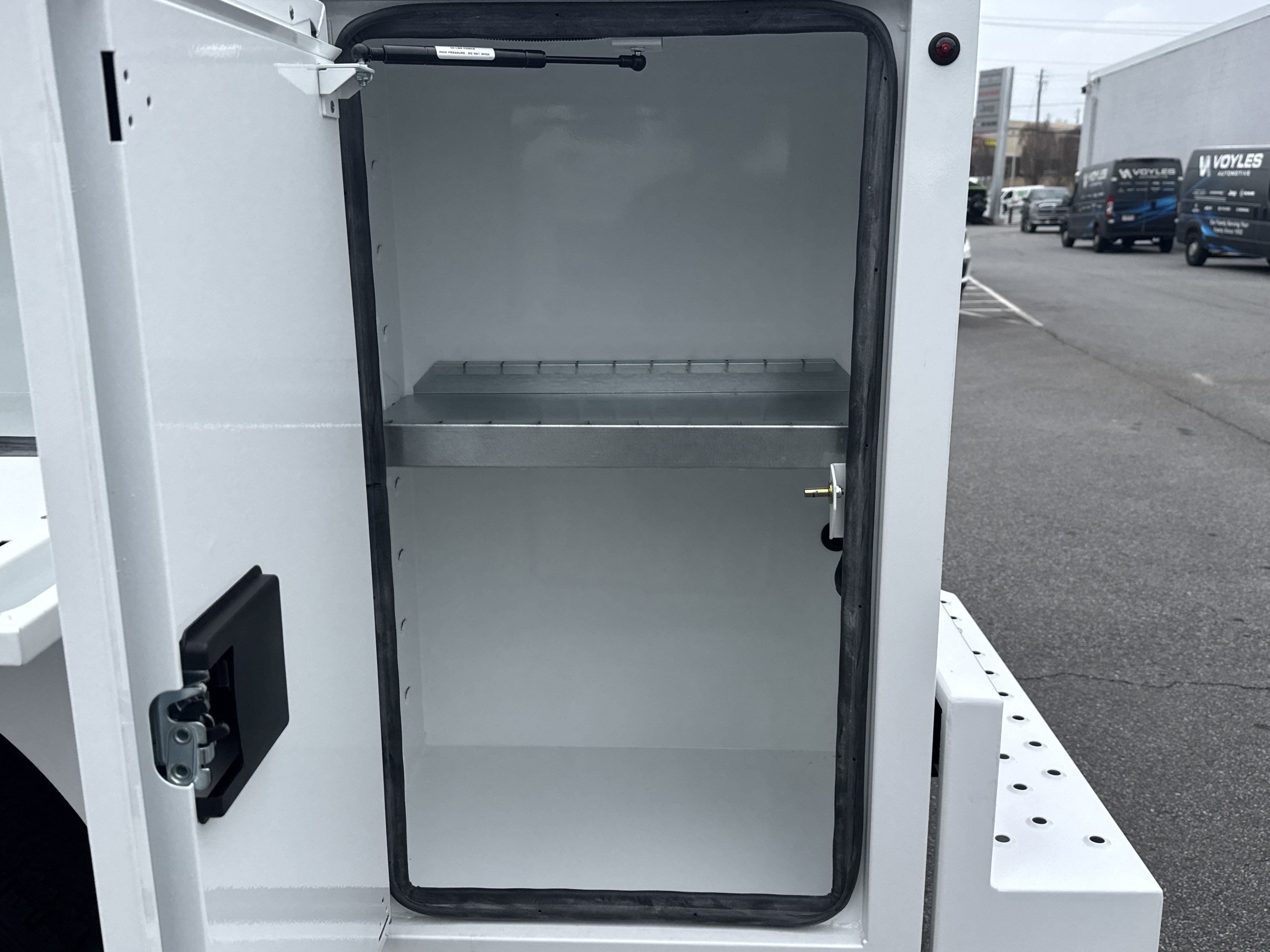 New 2026 Bright White Clearcoat RAM Tradesman image 27