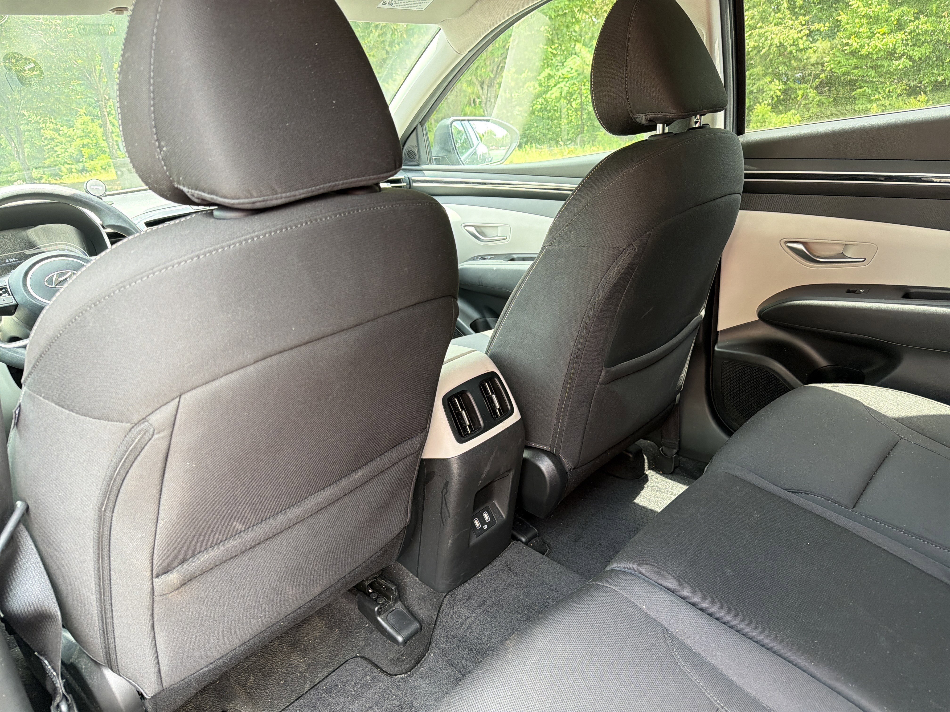 Used 2024 Dark Gray Metallic Hyundai SEL image 17