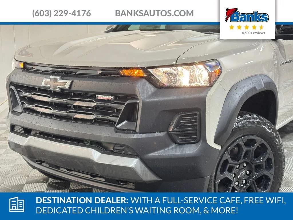 2026 Chevrolet Colorado Trail Boss - Photo 3