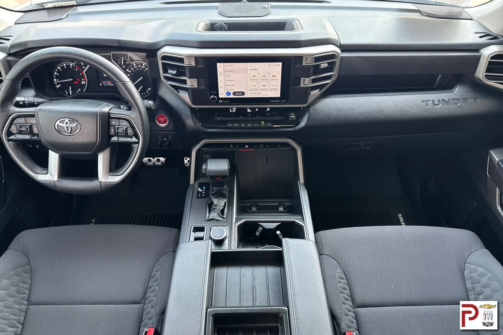 Used 2022 White Toyota SR5 image 15
