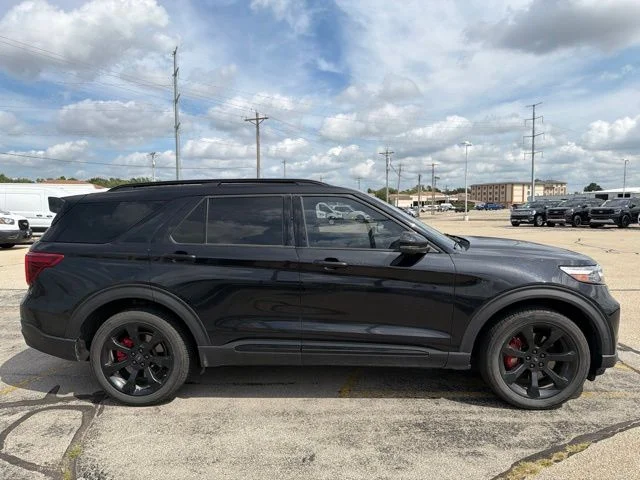 Used 2020 Black Metallic Ford ST image 5