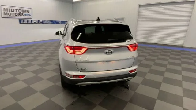 Used 2017 Sparkling Silver Kia SX image 7
