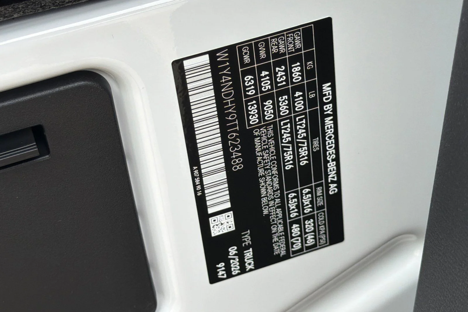New 2026 White Mercedes-Benz Cargo 170 WB image 34