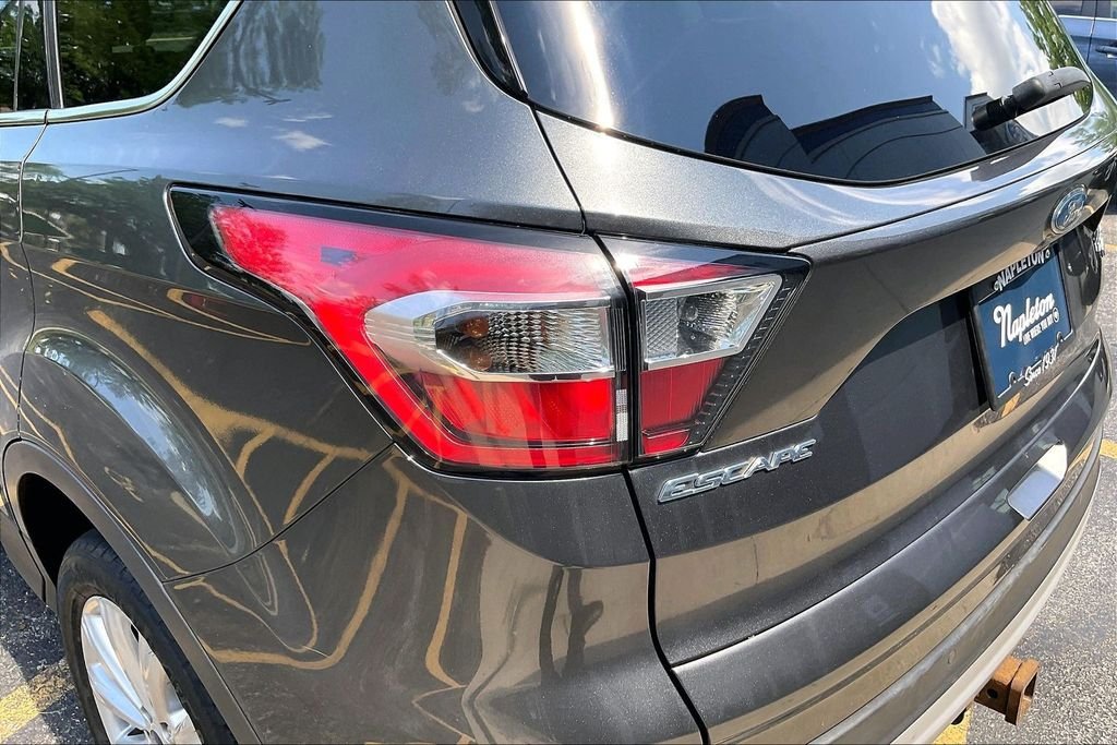 Used 2018 Gray Ford Titanium image 33