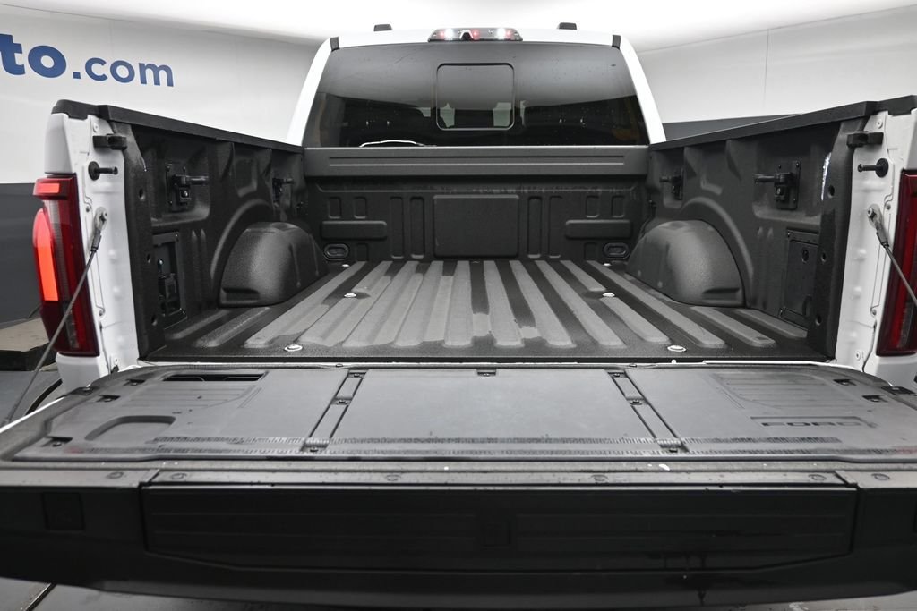 Used 2024 White Ford Raptor image 12