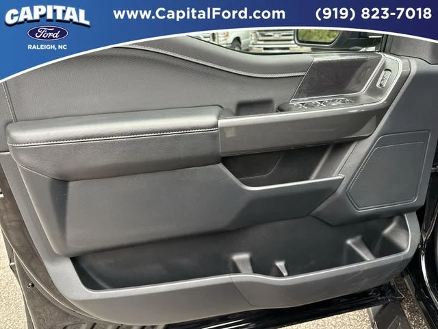 Used 2023 Black Ford XLT image 19