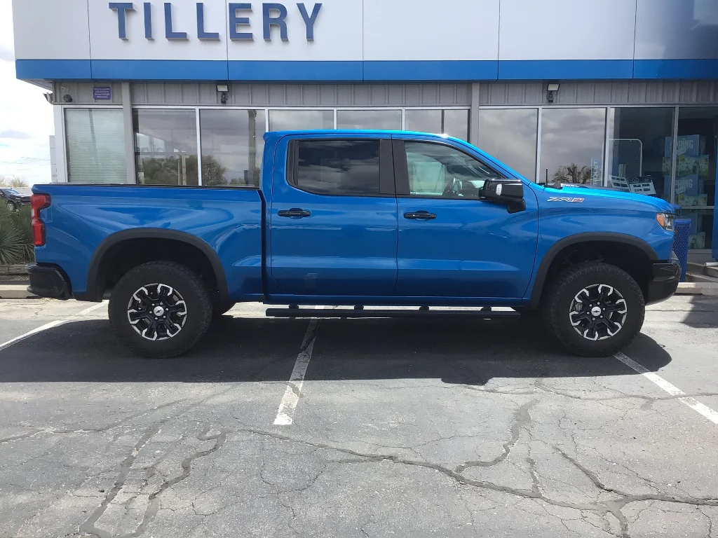 Used 2022 Glacier Blue Metallic Chevrolet ZR2 image 1