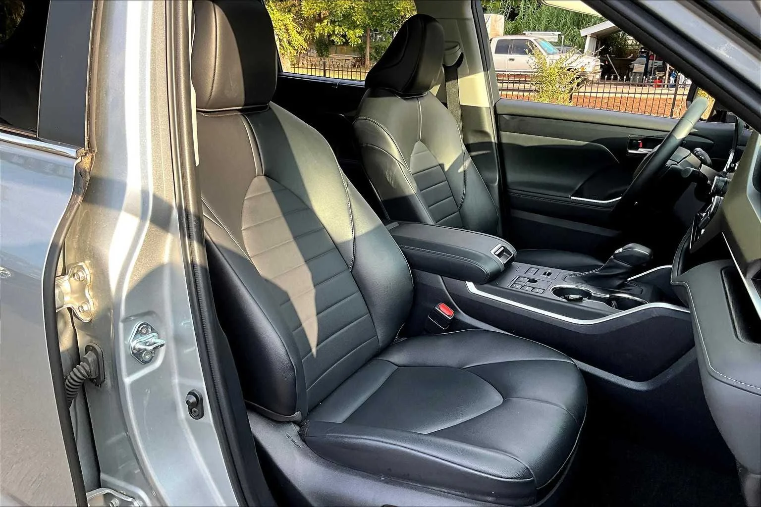 Used 2023 Celestial Silver Metallic Toyota XLE image 9