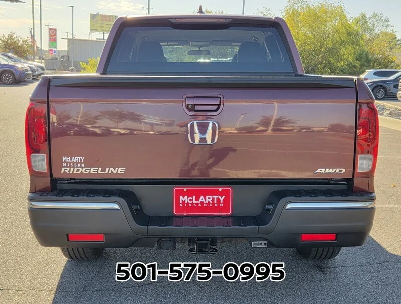Used 2017 Deep Scarlet Pearl Honda RTL 4x4 Crew Cab 5.3