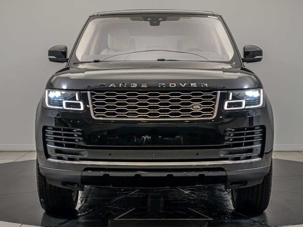 Used 2020 Black Land Rover HSE image 2