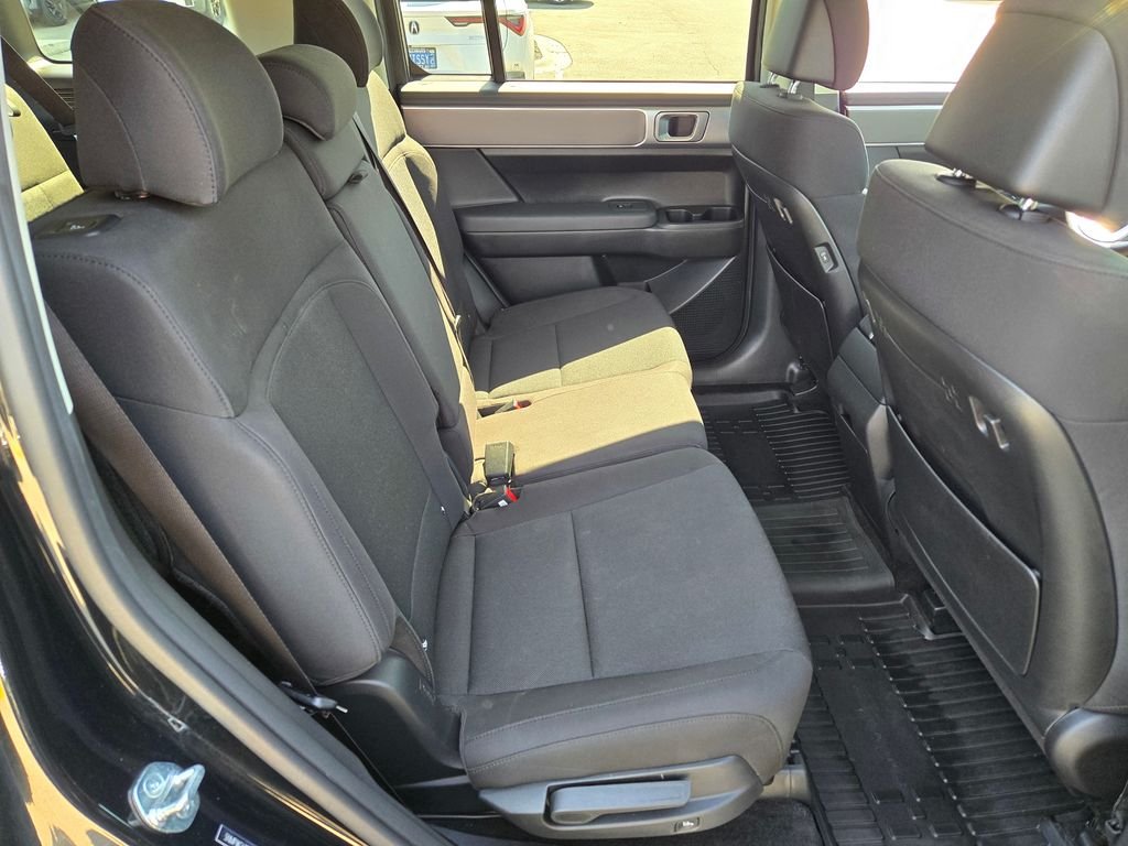 2024 Hyundai Santa Fe SE - Photo 16