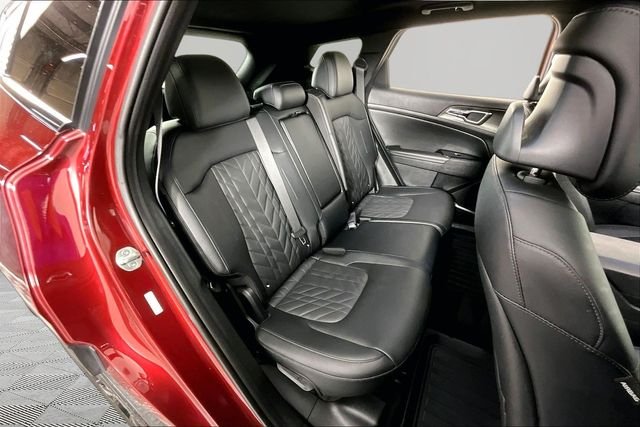 Used 2024 Red Kia X-Line image 24