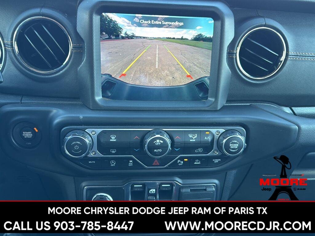 Used 2023 Black Clearcoat Jeep High Altitude image 14