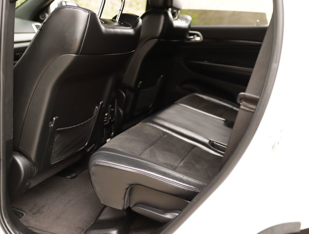 Used 2019 White Jeep Altitude 4x4 image 26