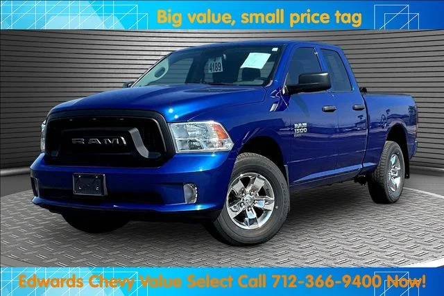 2019 RAM 1500 Classic Express 4x4 Quad Cab 6'4's photo