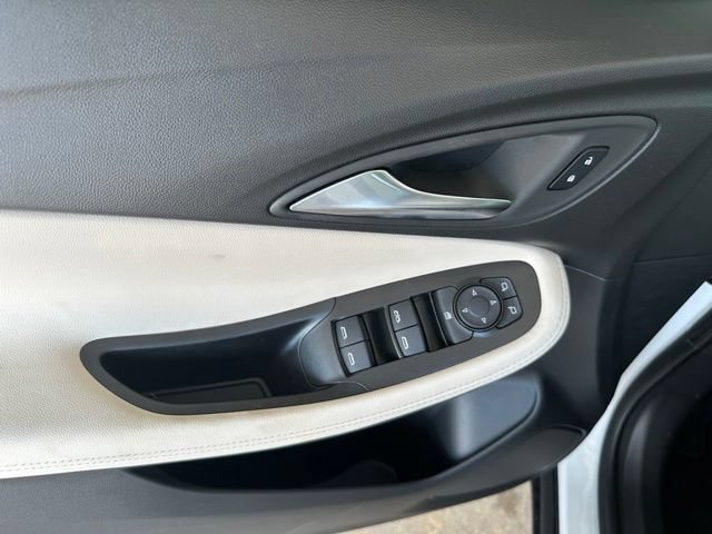 New 2026 Summit White Buick Preferred image 11