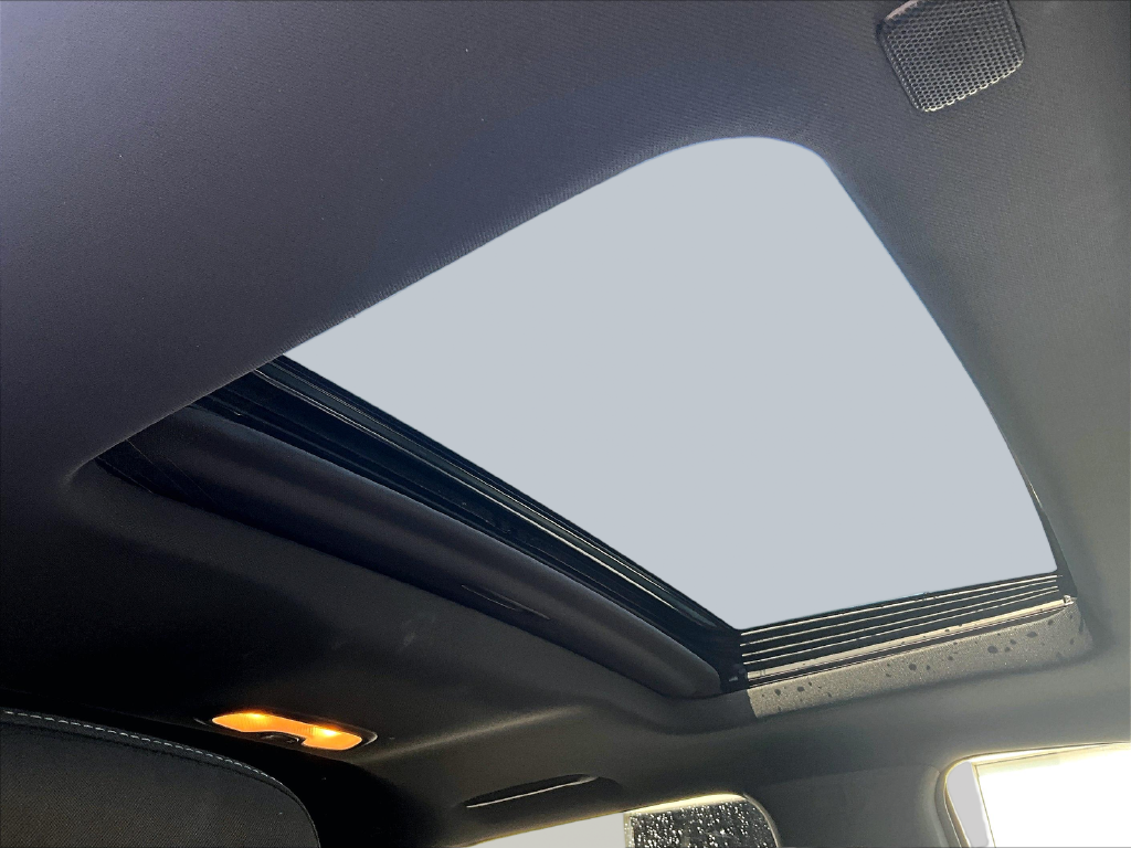 Used 2024 Black GMC Elevation image 18