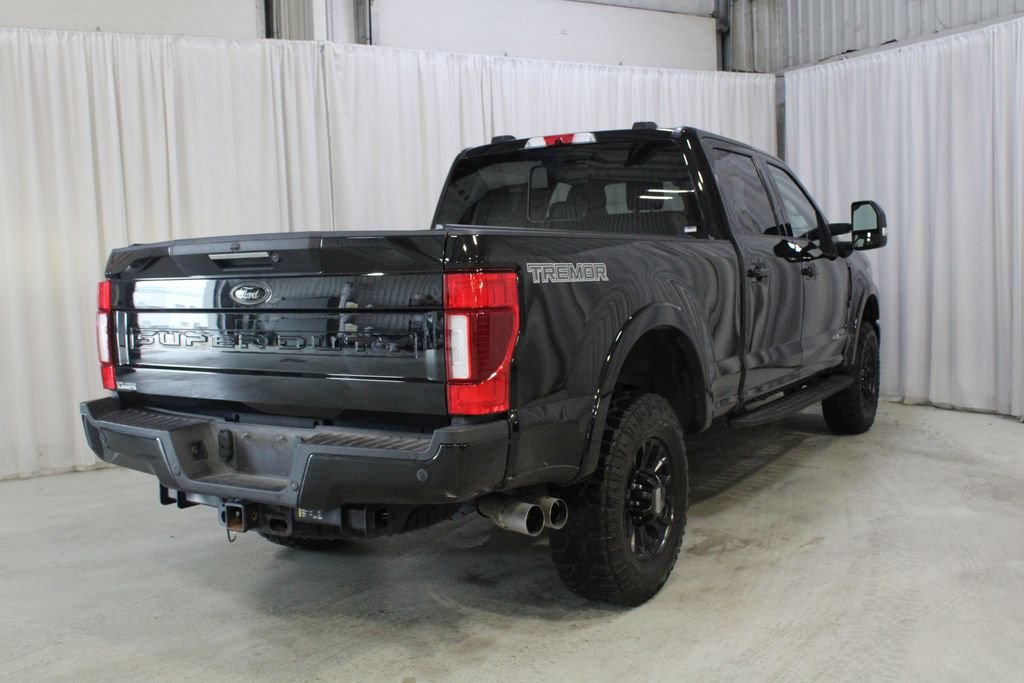 Used 2021 Black Metallic Ford Lariat image 27