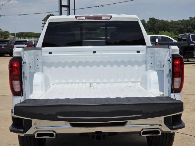 2026 GMC Sierra 1500 SLE - Photo 9