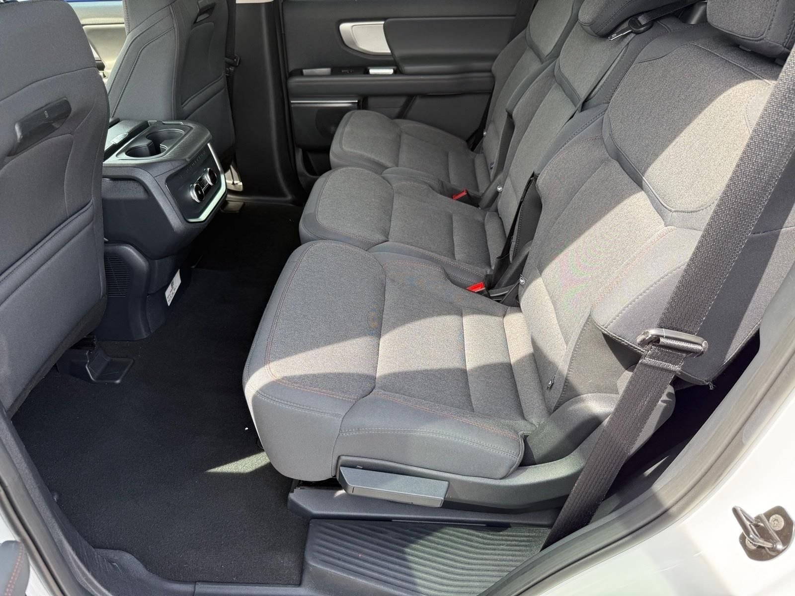 Used 2025 White Ford Active image 12