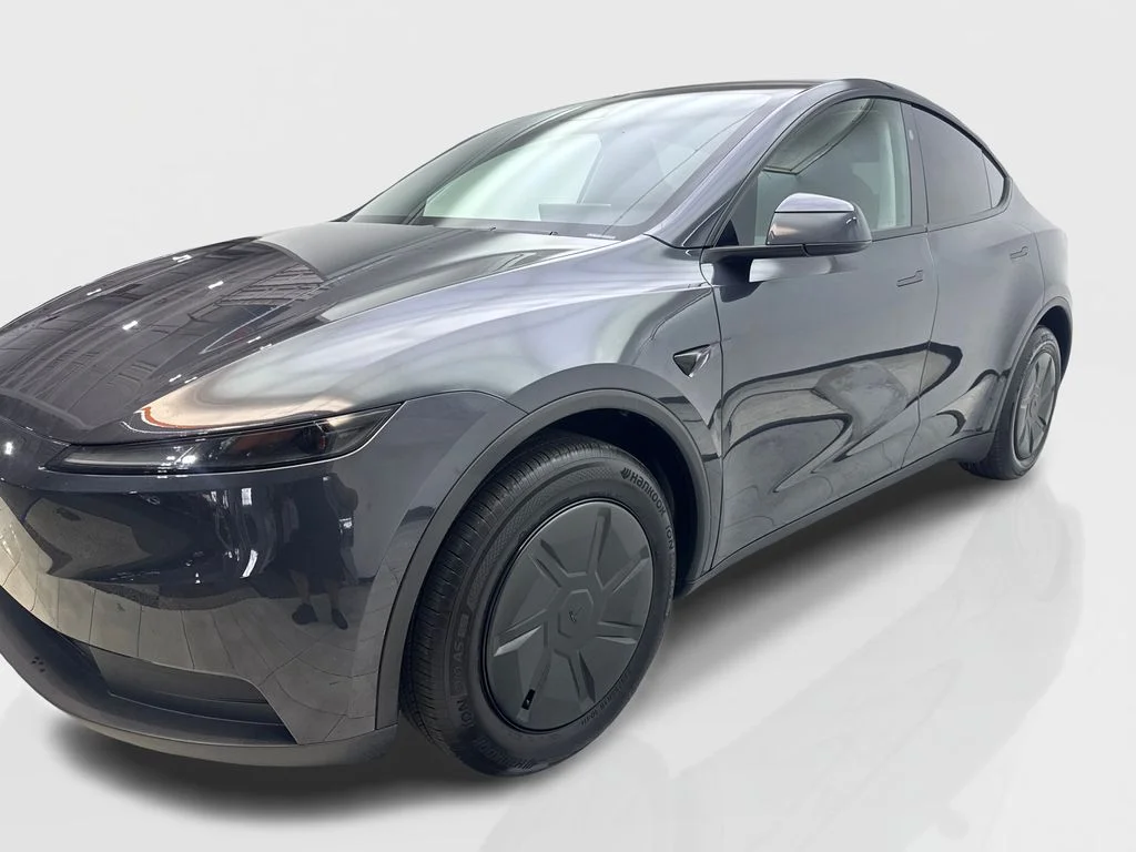 Used 2026 Black Tesla  image 11