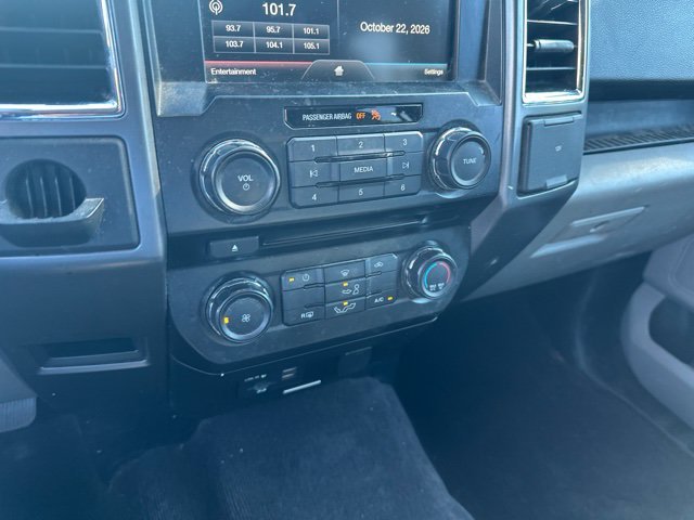 Used 2015 Blue Ford XLT image 19