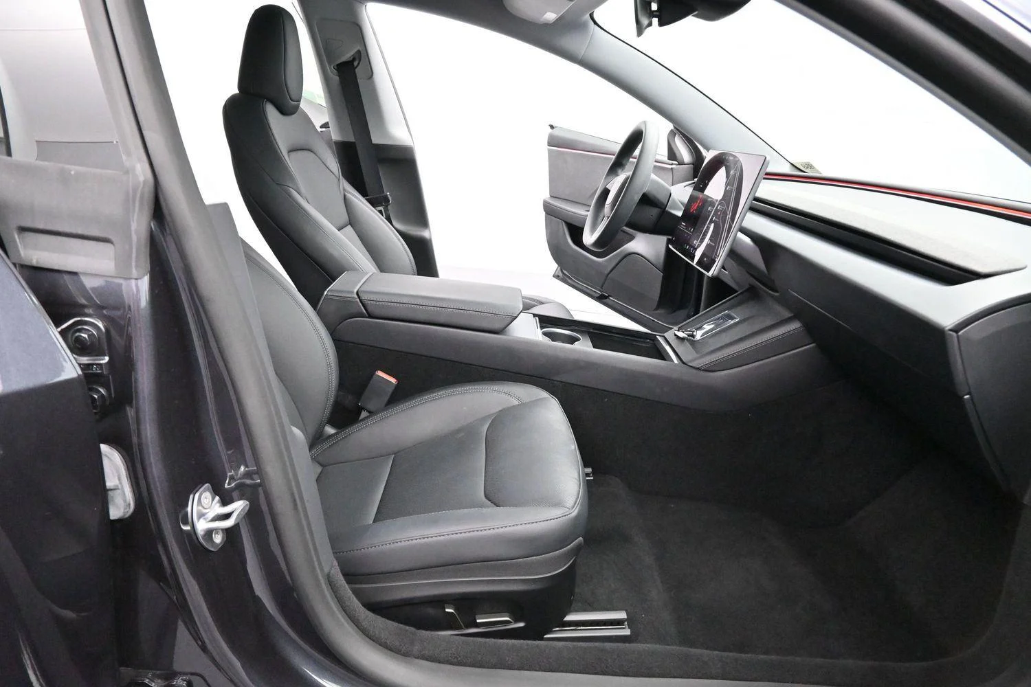 Used 2025 Black Tesla Long Range image 27