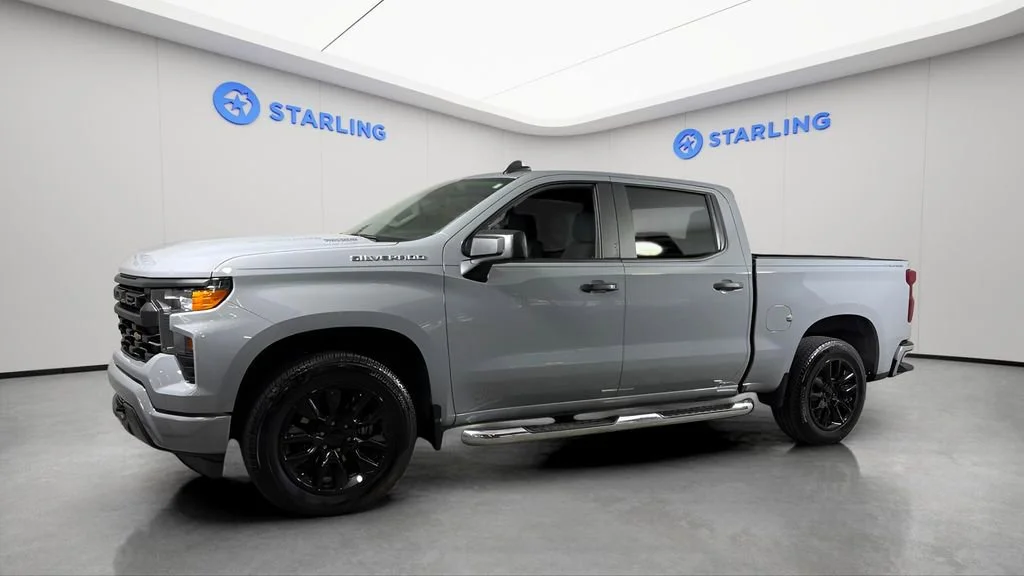Used 2025 Slate Gray Metallic Chevrolet Custom image 2