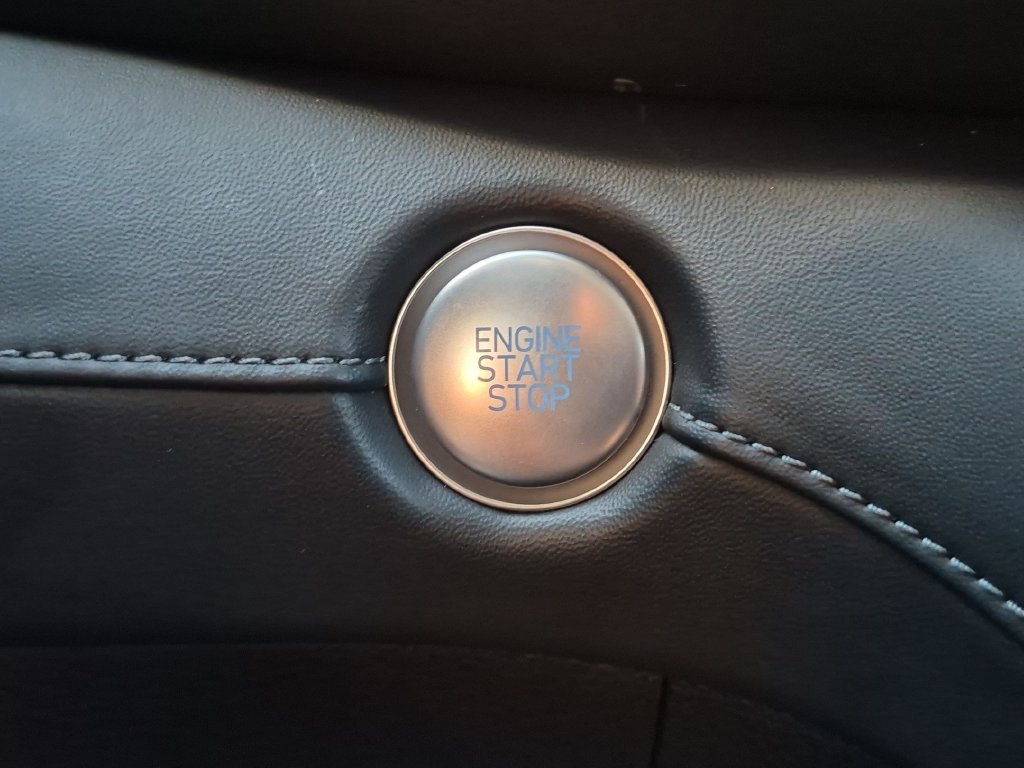 Certified Used 2022 Gray Hyundai SEL image 17