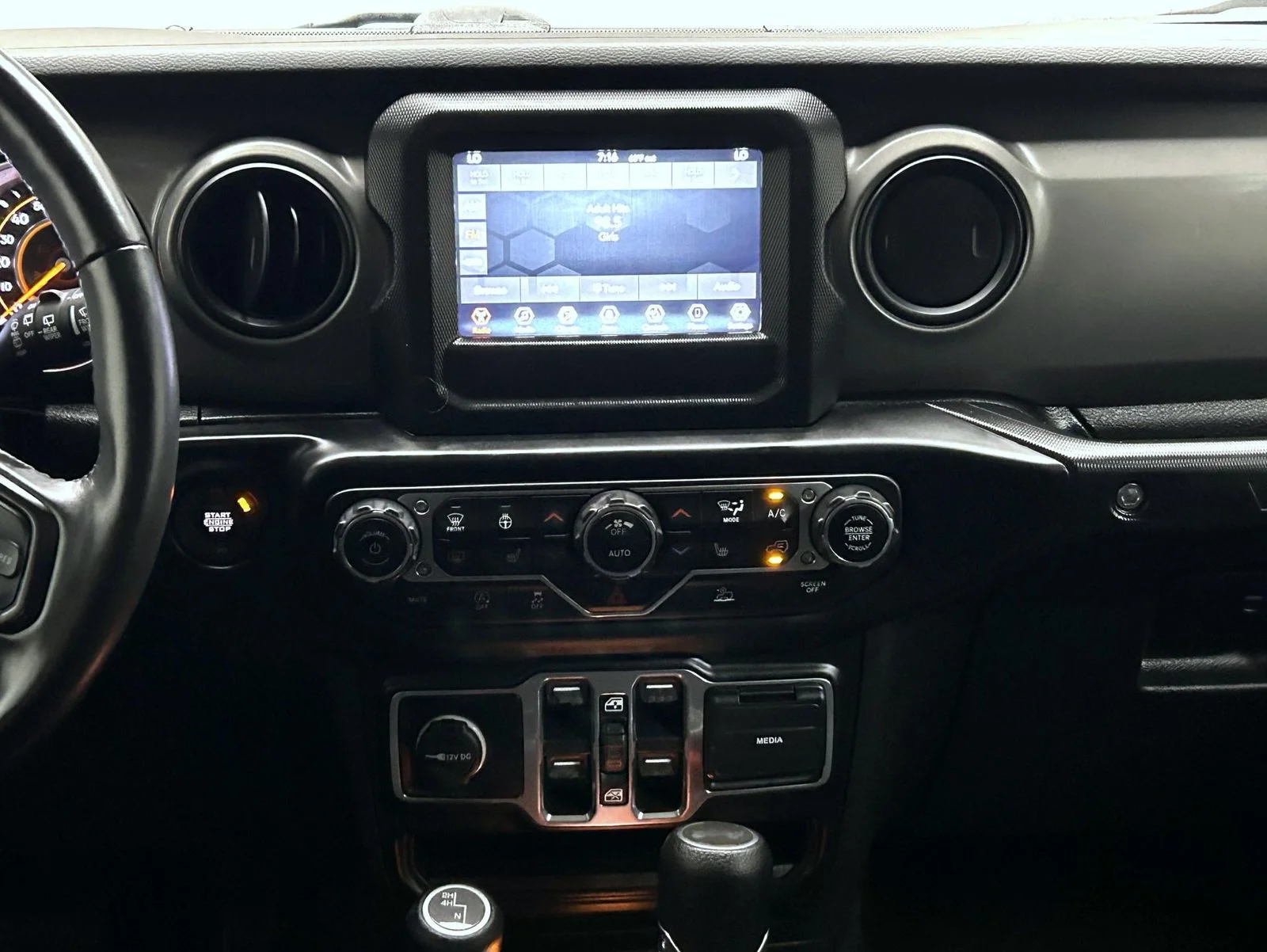 Used 2022 Black Jeep Unlimited Sport S image 13