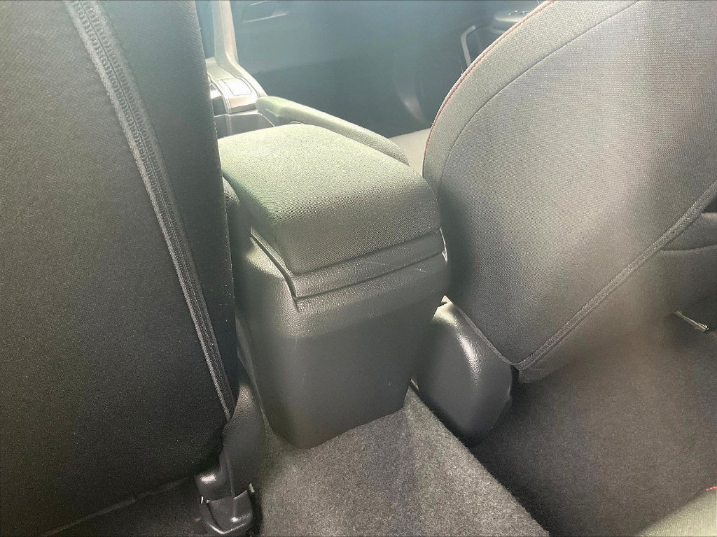 Used 2020  Honda Si image 11