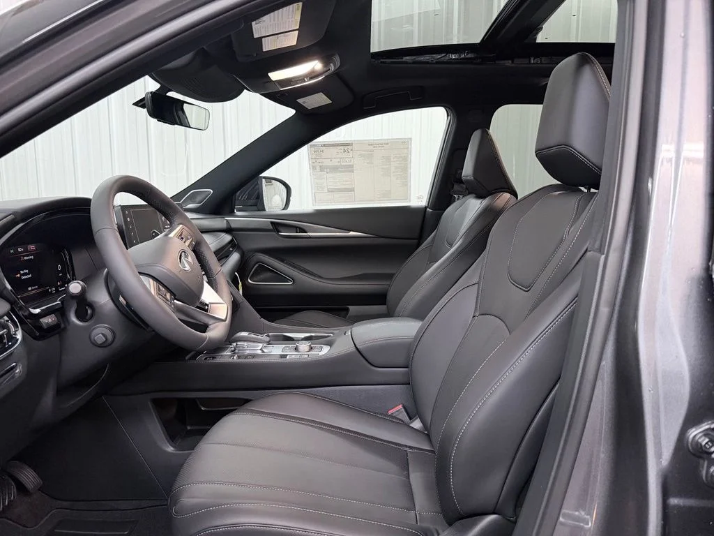 New 2027 2T GRPT SHDW INFINITI Sport AWD image 11