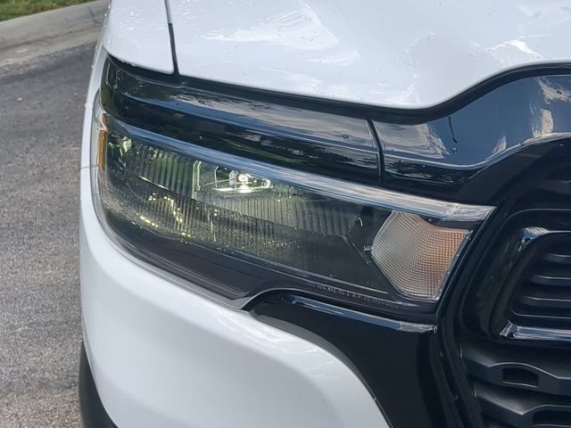 New 2026 Bright White Clear-Coat Exterior Paint RAM Warlock image 10