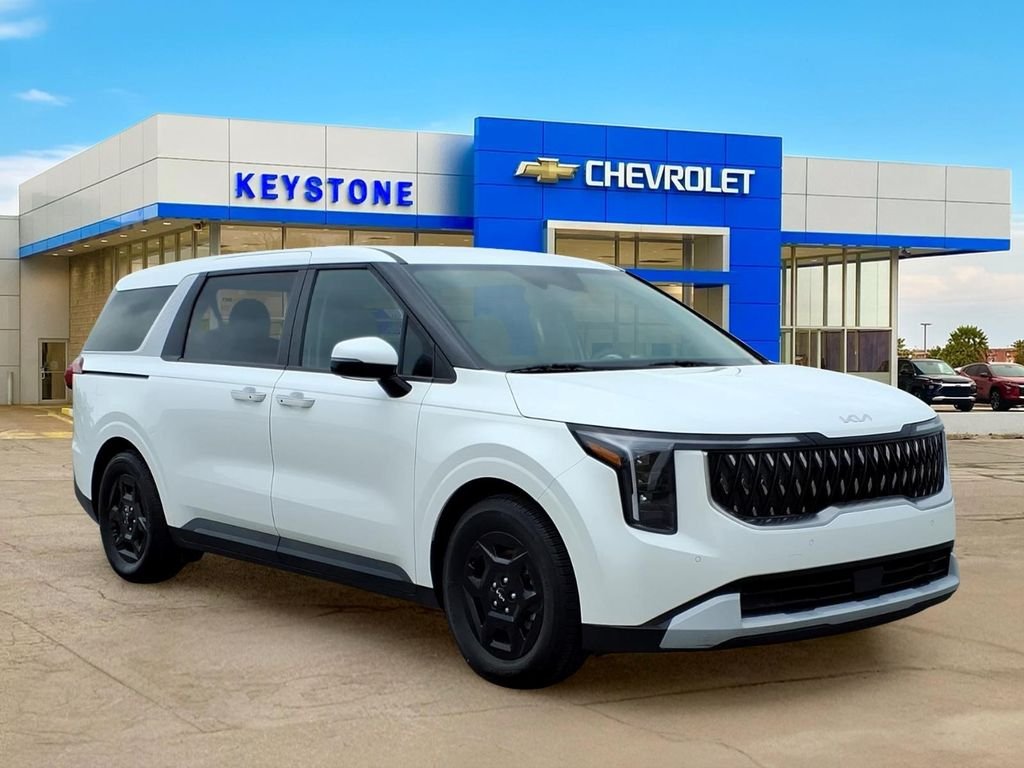2025 Kia Sedona LXS's photo