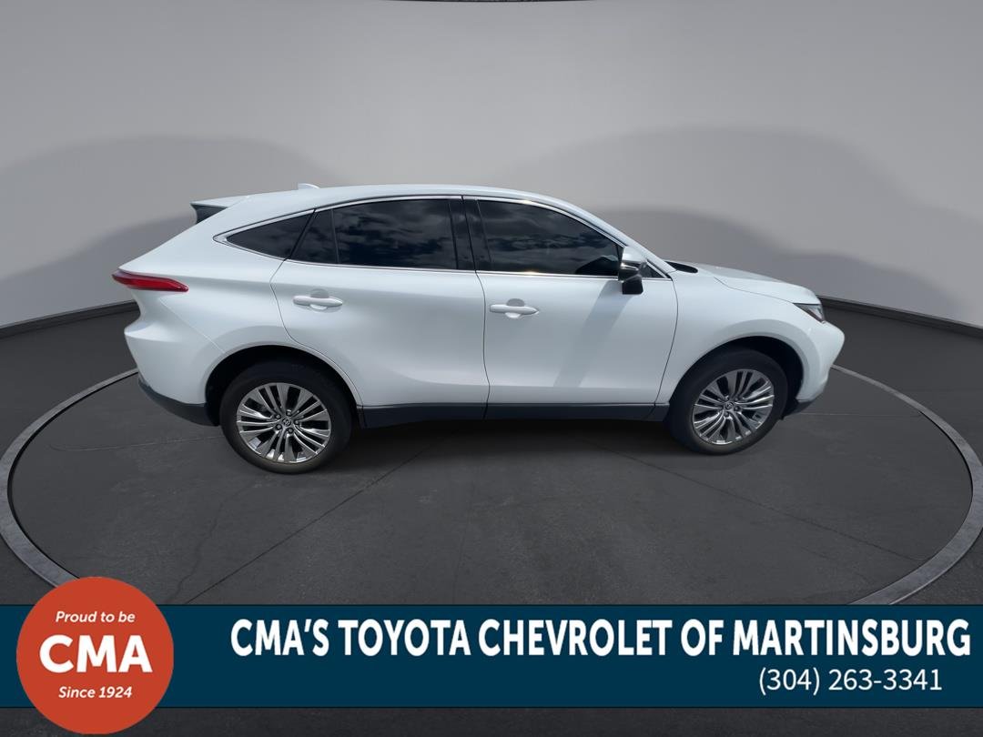 Used 2023 Wind Chill Pearl TOYOTA  image 9