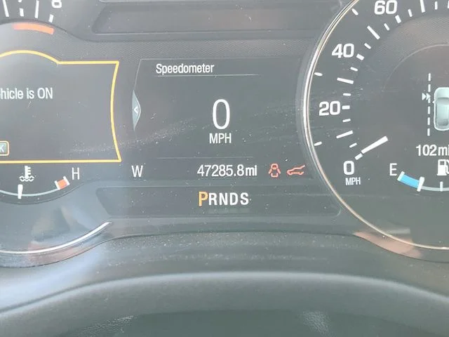 Used 2019 Black Lincoln Reserve image 24