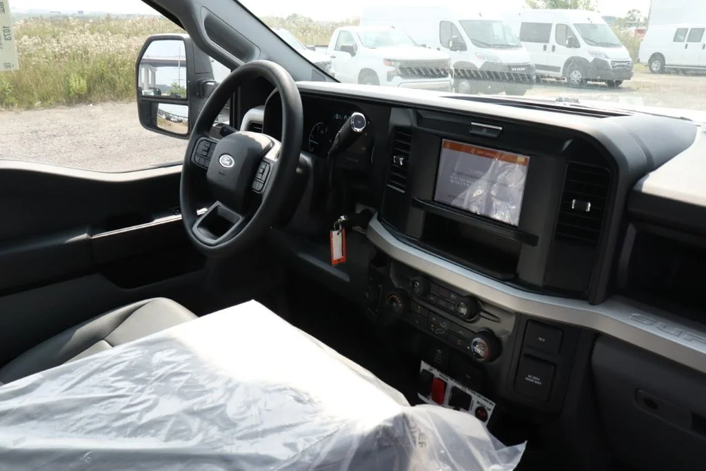 2025 Ford F-550 Super Duty Chassis Cab XL - Photo 12