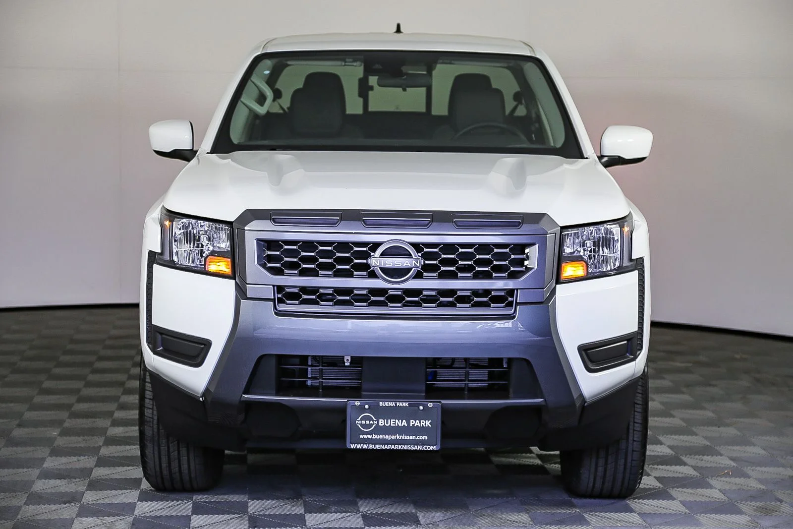 2025 Nissan Frontier SV - Photo 3