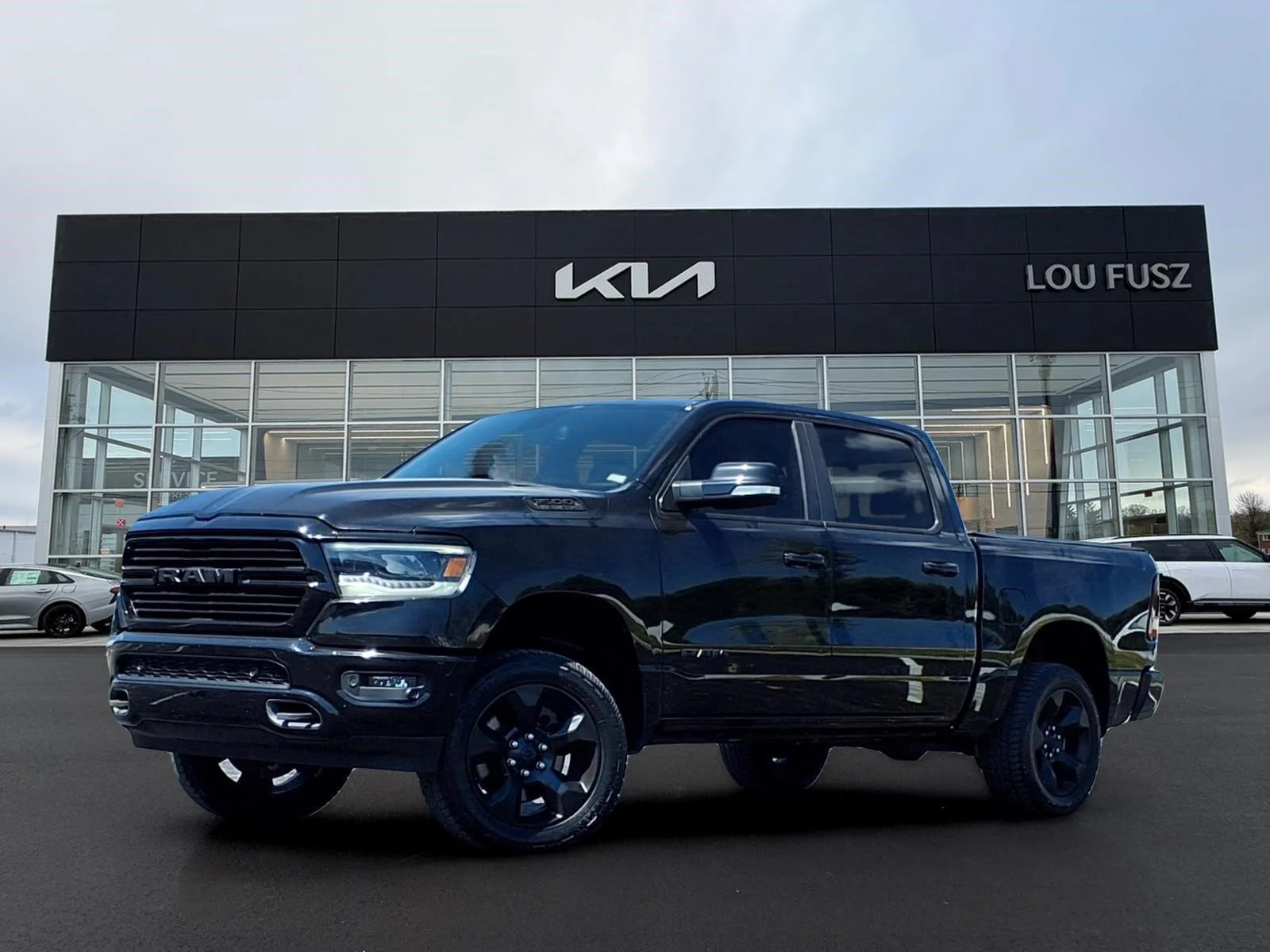 Used 2019  RAM UTILITY image 1