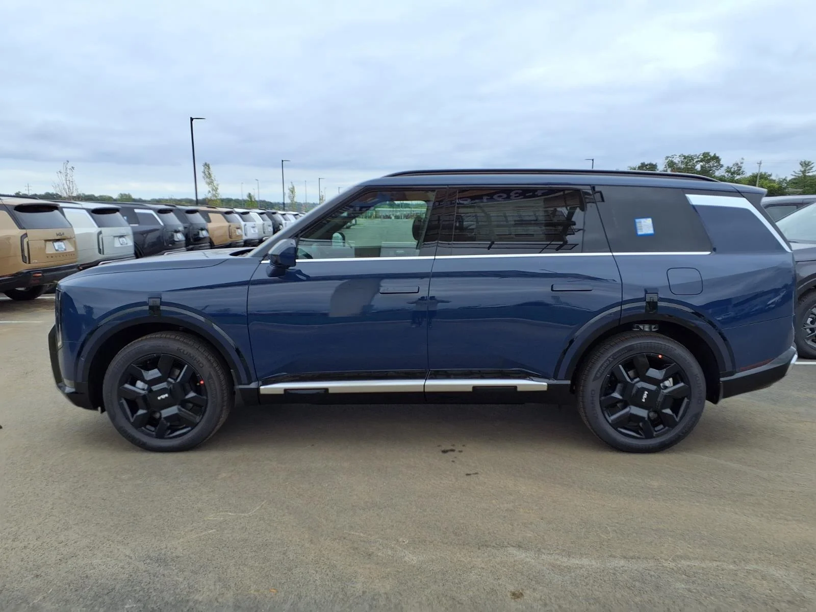 New 2027 Midnight Lake Blue Kia SX image 20