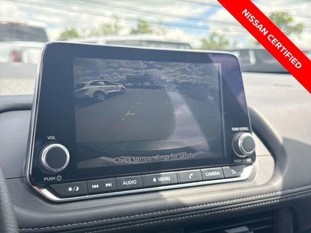 Used 2026 Gray Nissan S image 17