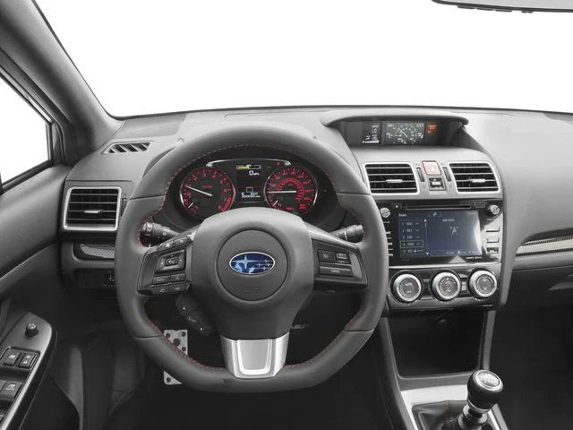 Used 2016 Dark Gray Metallic Subaru Premium image 10