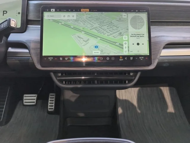 Used 2023 Midnight Rivian Adventure image 26