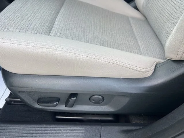 2023 Nissan Rogue SV - Photo 24