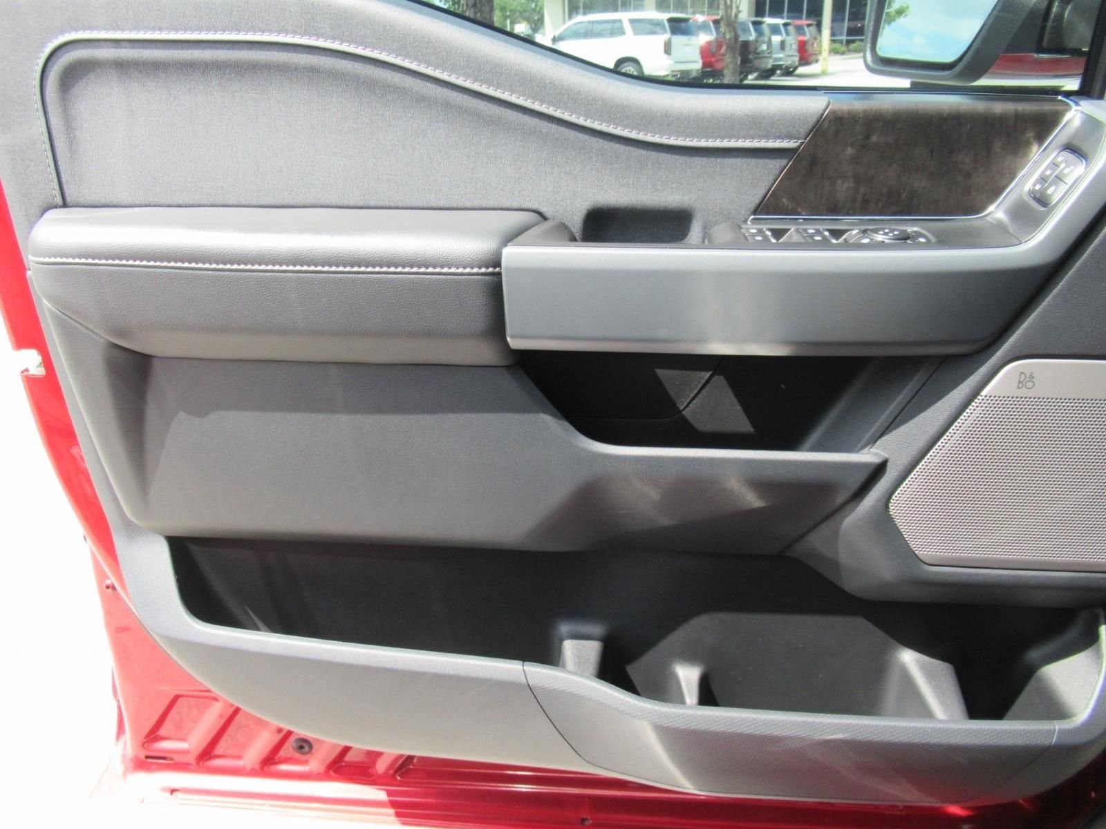 Used 2023 Red Ford Lariat image 19
