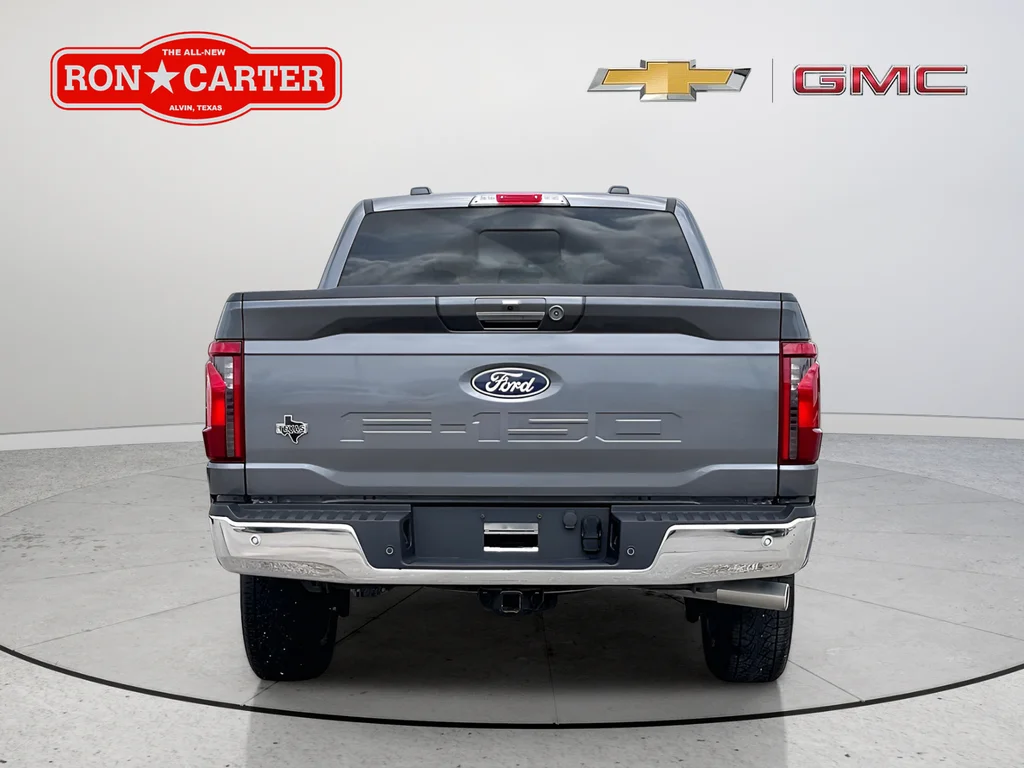 Used 2024 Gray Ford XLT image 5