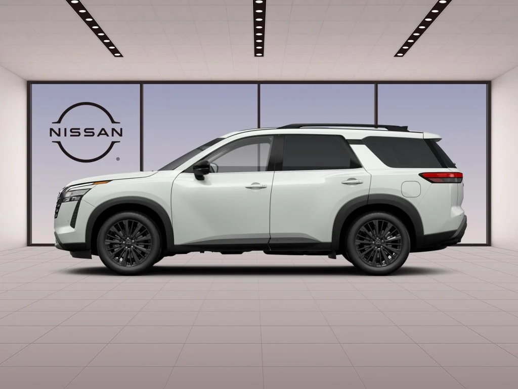 New 2026 Everest White Pearl TriCoat Nissan SL image 9