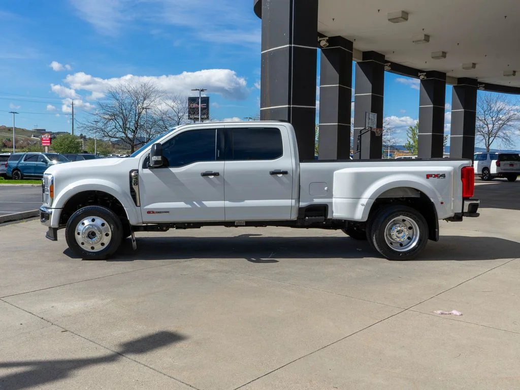 Used 2023 White Ford XLT image 4