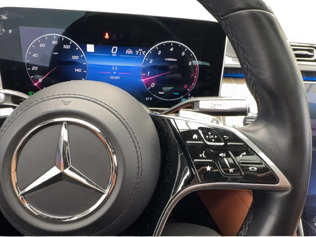 Used 2023 Black Mercedes-Benz S 580 image 46