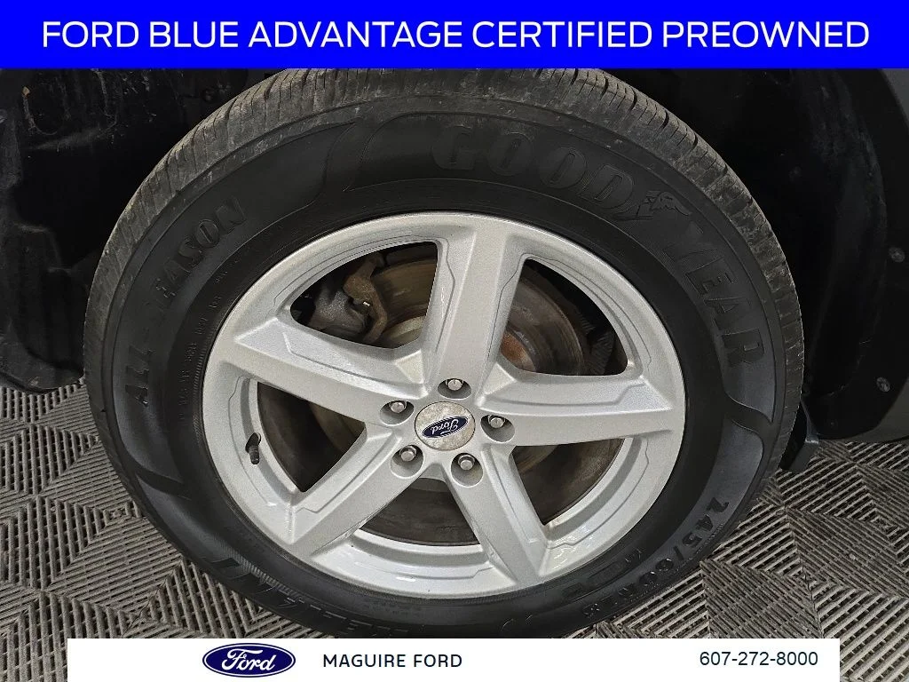 Used 2018 Blue Ford Base image 17